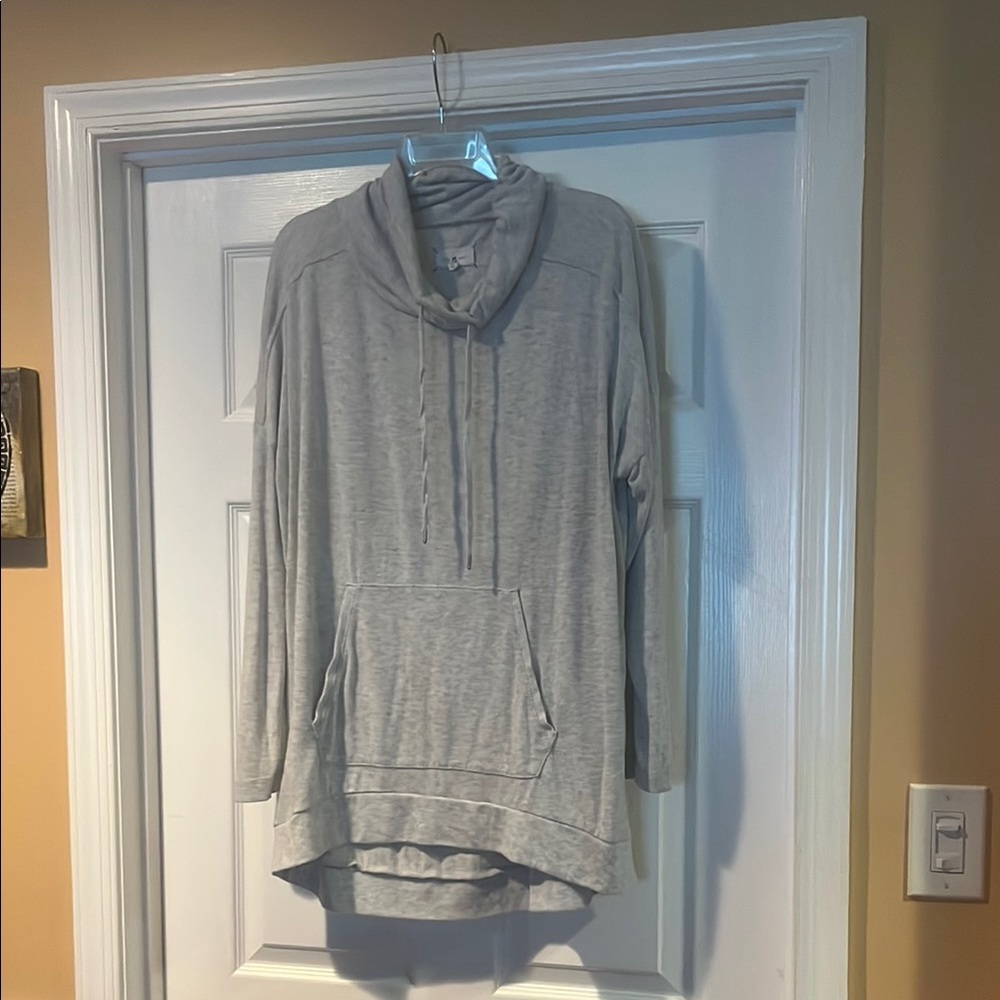 Lou & Grey Heathered Gray Cowl Neck Top